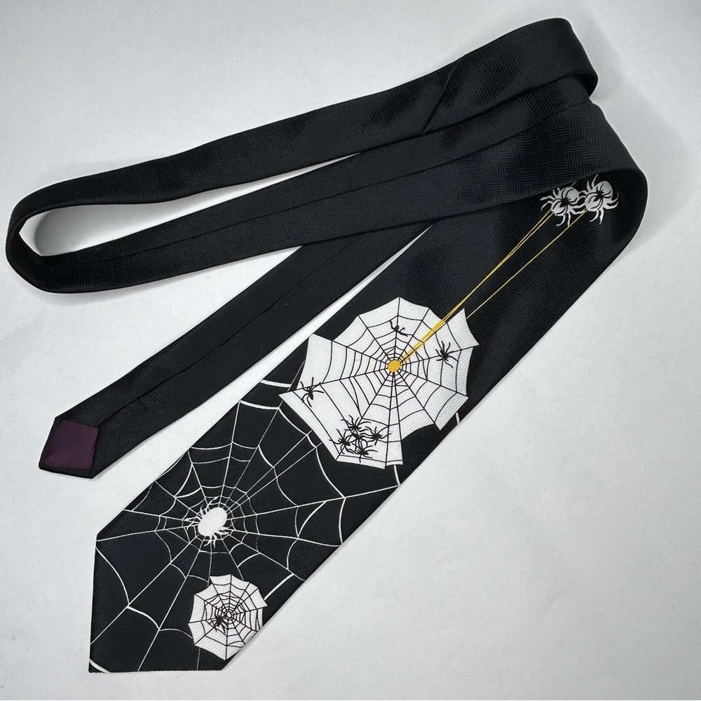 Men’s Spiderweb Black Tie-‎ Halloween Mens long holiday theme spider